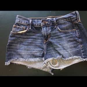 OLD NAVY DARK WASH JEAN SHORTS